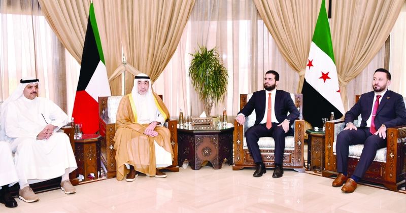 الشيخ فهد اليوسف خلال مباحثاته مع وزير الداخلية السوري في إطار زيارته دمشق الثلاثاء الماضي