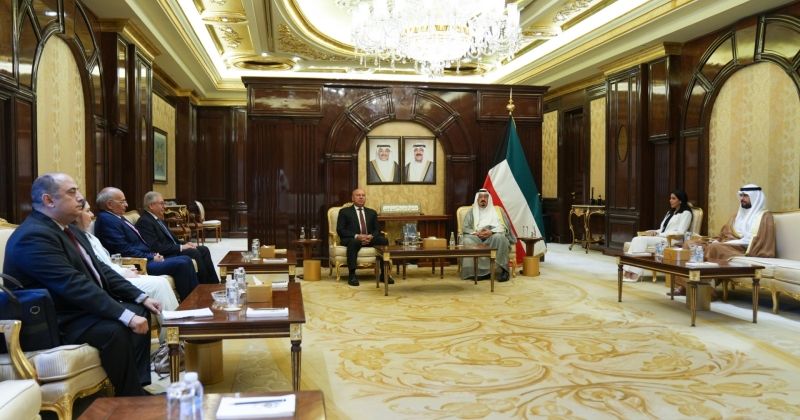 رئيس الوزراء يستقبل وزير النقل والصناعة المصري