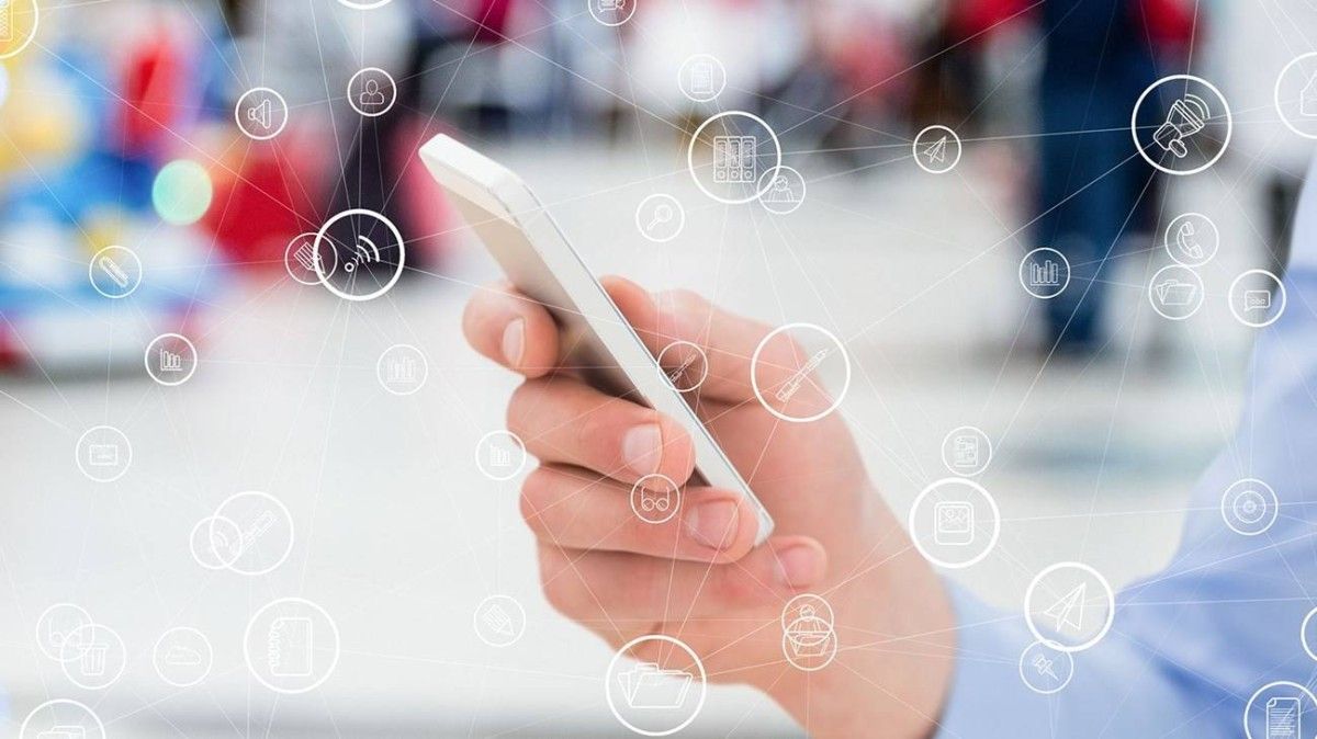 10.2 مليارات درهم تجارة الإمارات من خدمات الاتصالات بنمو 4.3%