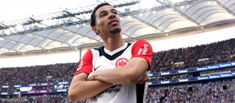 92 مليون تنقل إيكيتيكي إلى ليفربول