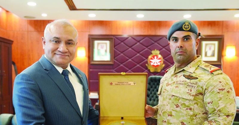 اللواء الجابر مستقبلاً سفير بنغلاديش