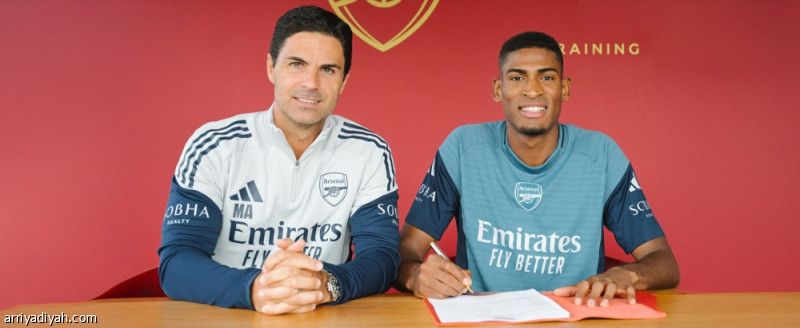 موسكيرا يدعم دفاع أرسنال