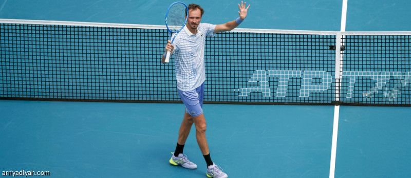 واشنطن.. مدفيديف ينهي مغامرة ييبينج