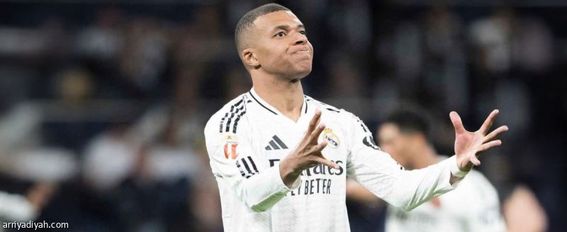 مبابي.. ينضم إلى قائمة أساطير الرقم 10