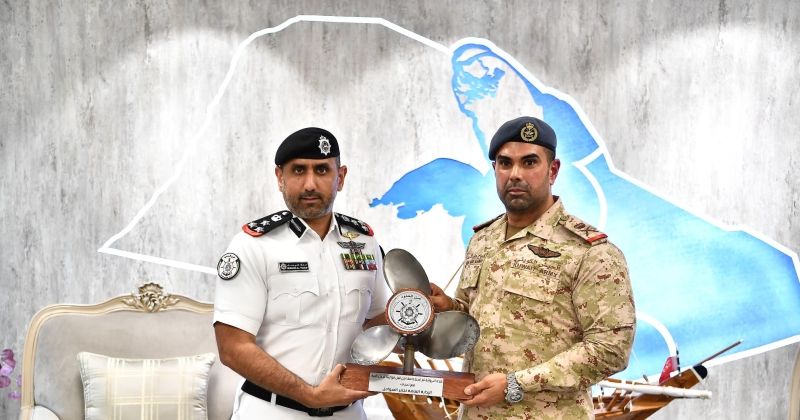 نائب رئيس الأركان يزور «خفر السواحل»