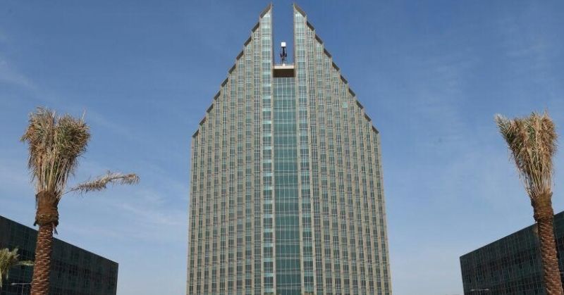 «التطبيقي»: إعادة صرف المكافآت للمسحوبة جناسيهن