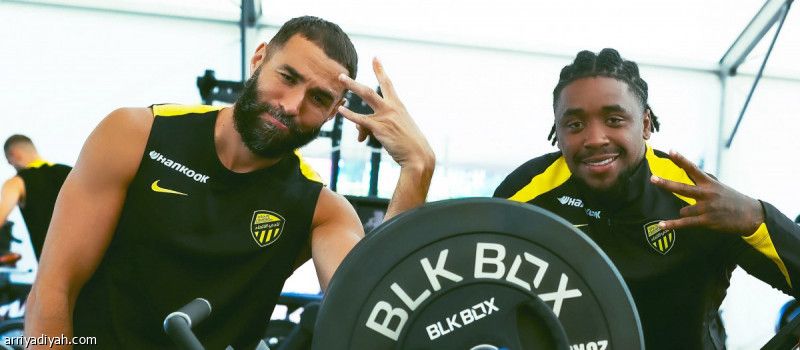 الدوري.. الاتحاد ضيفا على الخلود والأهلي يستقبل نيوم