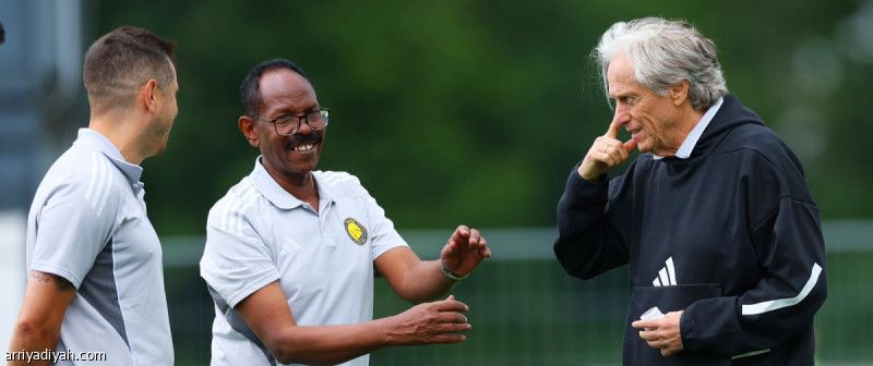 جيسوس: نحتاج إلى صفقات إضافية.. والنصر أصعب تحد