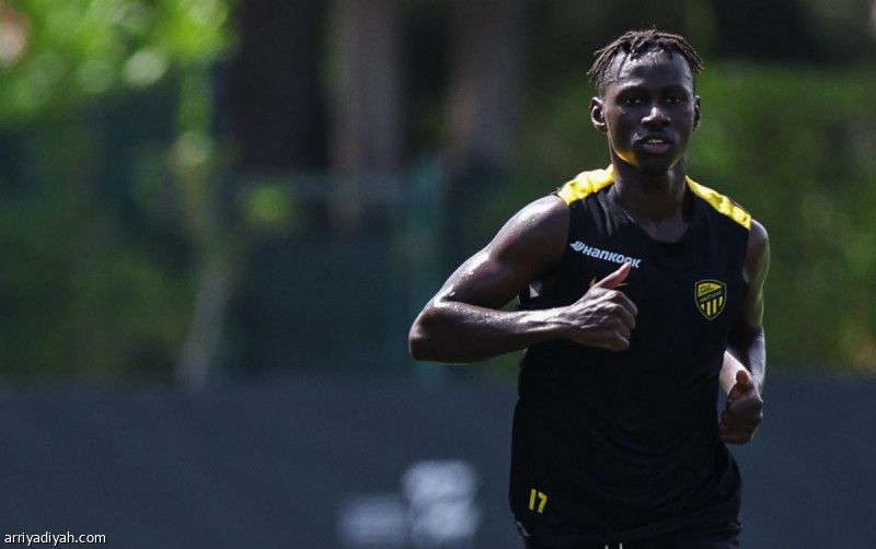 عروض مروان.. الاتحاد يدرس الإعارة