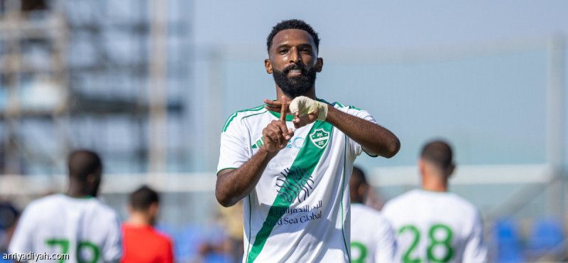 الأهلي يكسب التجربة الرابعة بثنائية