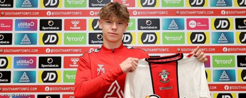 إيفرتون يدخل سباق ديبلينج