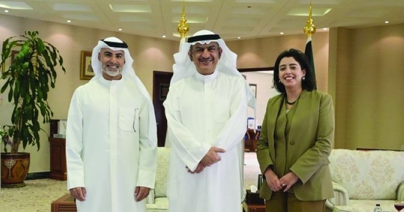 محافظ الجهراء متوسطاً يوسف الغانم وحصة العيار