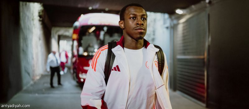 عمره 119 عاما.. عبد الحميد يدخل عالم «الدم والذهب»