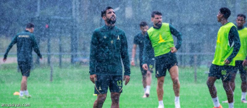 السبت.. مواجهة بين الخليج وهيراكليس