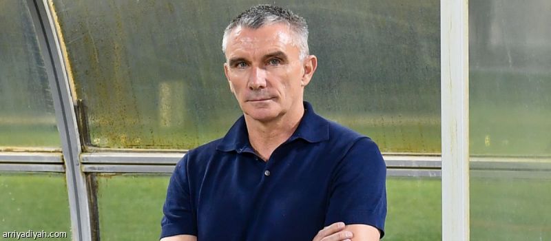 يواجه الفيحاء.. أم صلال ترك التضامن ويقوده تعاوني