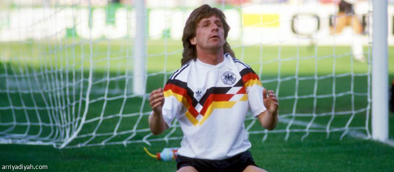 بطل مونديال 90.. سيارة أجرة تكتب نهايته