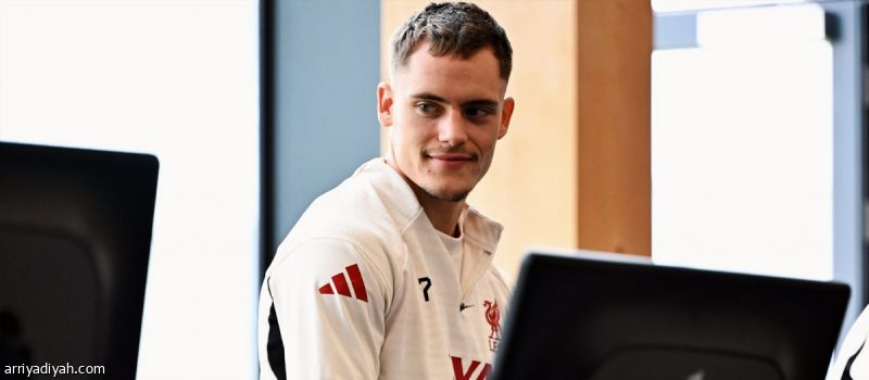 فيرتز يرفض ضغوط الصفقة القياسية