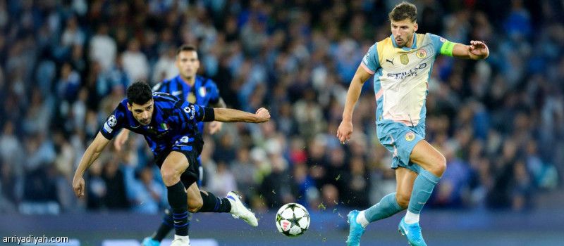 سيتي يؤمن عقد دياز