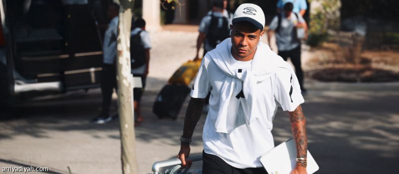 كوريري: بولونيا ينتظر قرار ويسلي والنصر