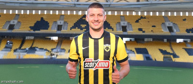 يوفيتش.. مغامرة جديدة في اليونان