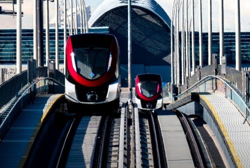 اعتبارًا من اليوم.. السعودية تطلق سياسة موحدة لأجور القطارات تضمن 5% من دخل الأسرة