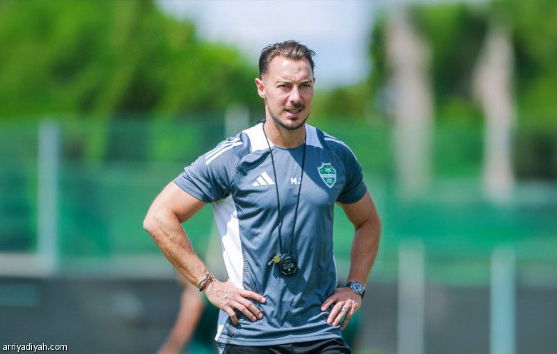 يايسله يريح الأهلاويين 4 أيام