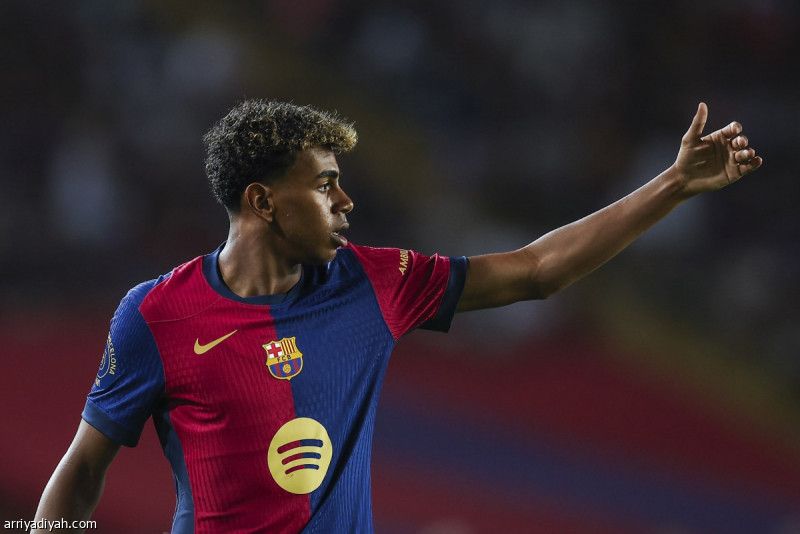 يامال ينافس دوي ونيفيش على جائزة الأفضل