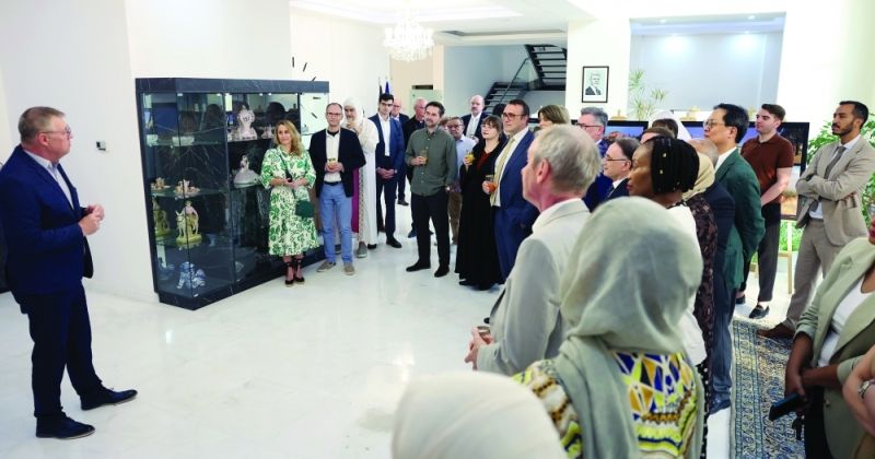 السفير خميل: رحلات «الجزيرة» المباشرة عزّزت السياحة بين براغ والكويت