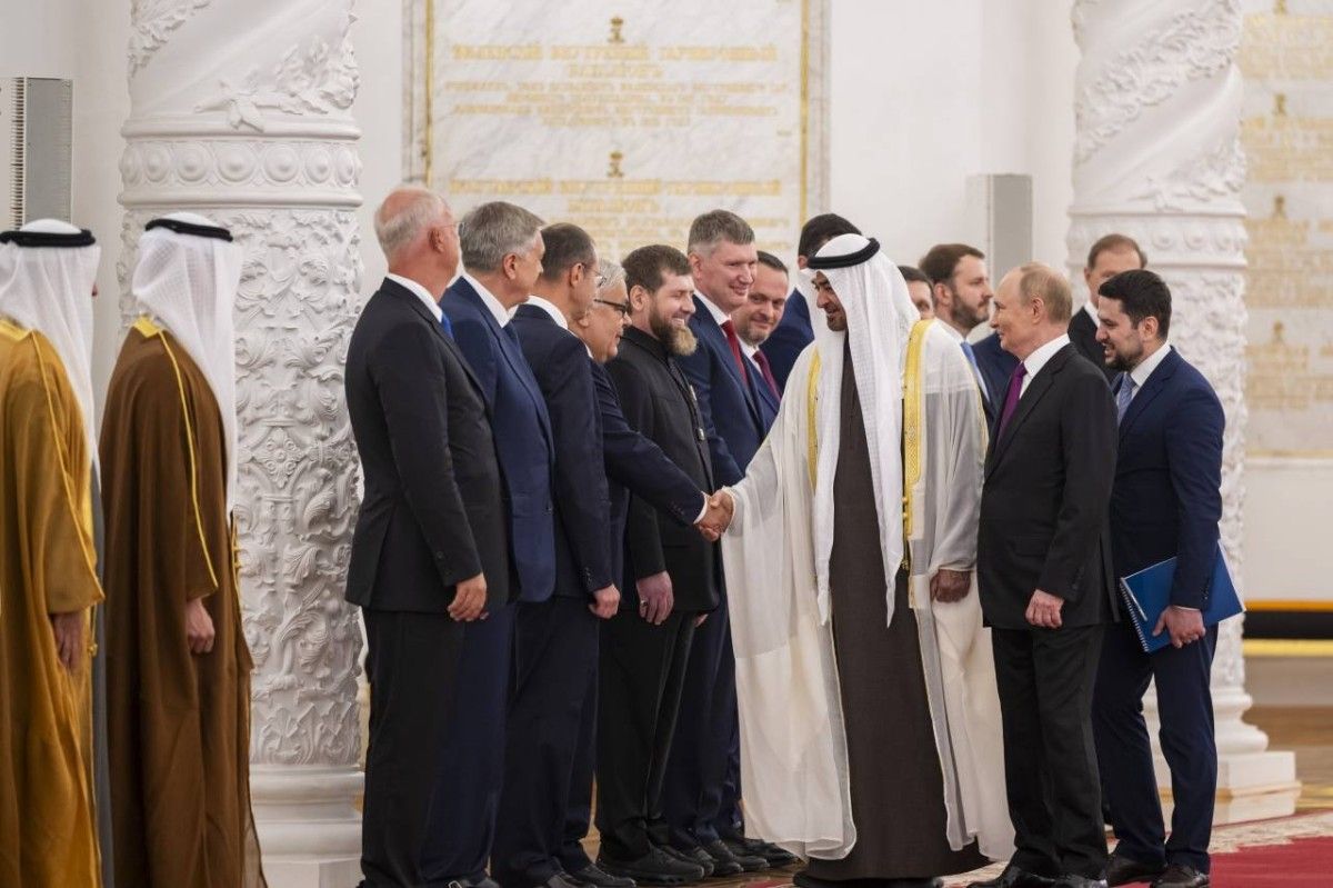 محمد بن زايد : الإمارات تواصل دعم التعاون لمواجهة التحديات العالمية وتحقيق السلام والازدهار