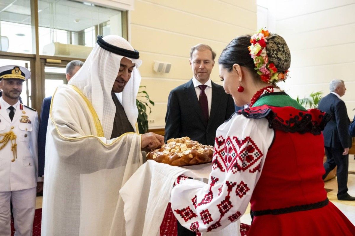 رئيس الدولة : العلاقات الإماراتية الروسية تقوم على أسس راسخة من الثقة والاحترام المتبادلين