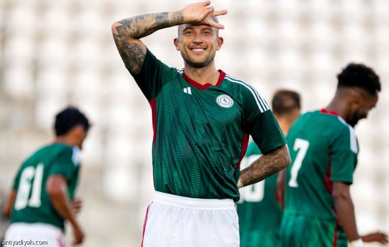 الاتفاق يتعادل مع قادش.. وكالفو يفتتح أهدافه