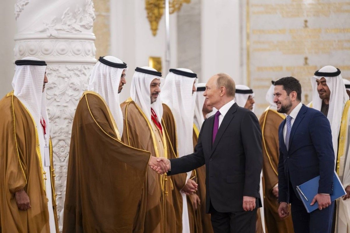 محمد بن زايد : الإمارات تواصل دعم التعاون لمواجهة التحديات العالمية وتحقيق السلام والازدهار