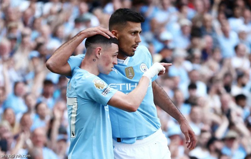 جوارديولا يتريث قرار فودين ورودري