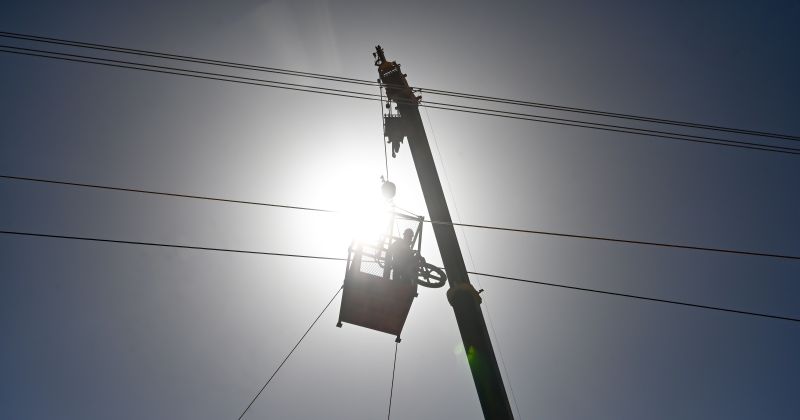 «الكهرباء» تدرس تعديل رسوم خدماتها