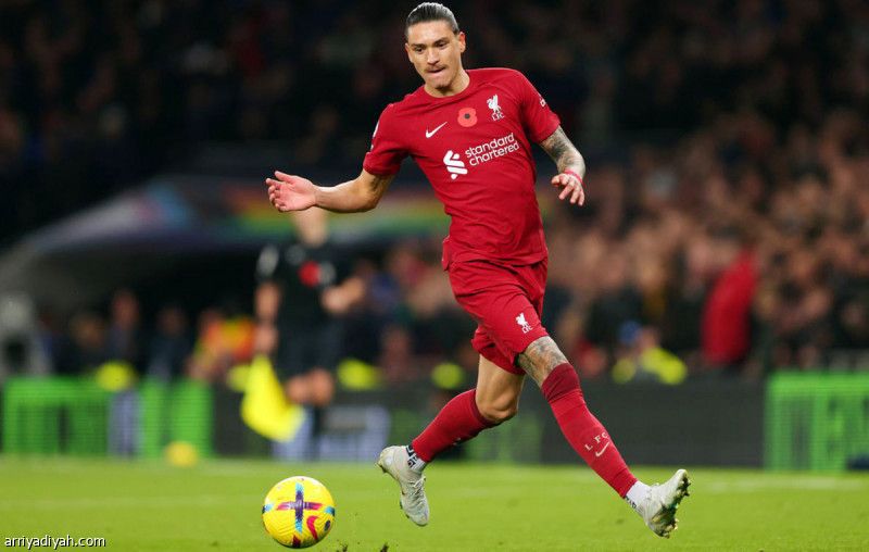 نونيز يتجه إلى معسكر الهلال ويحضر تجربة آراو