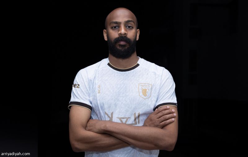 رسميا.. الشمراني سادس صفقات العلا