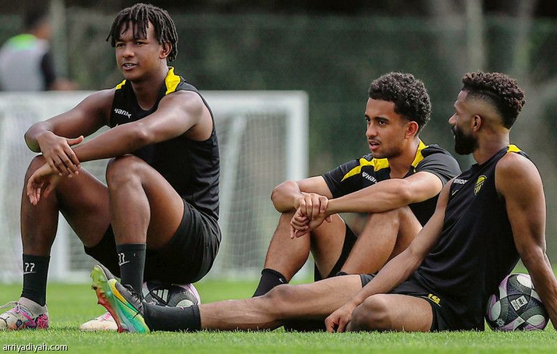 إعارة ثالثة.. هوساوي من الاتحاد إلى التعاون