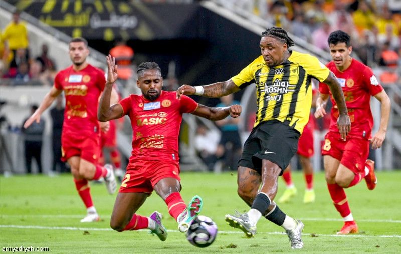 دوري روشن يتوقف 112 يوما