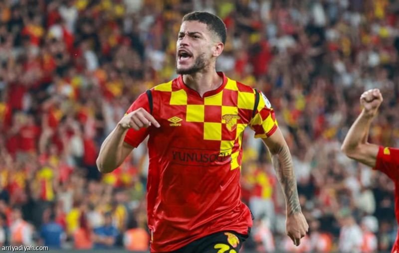 لايبزيج يقترب من رومولو