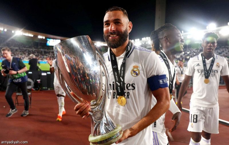 السوبر الأوروبي.. نجوم روشن يحضرون بـ7 ألقاب