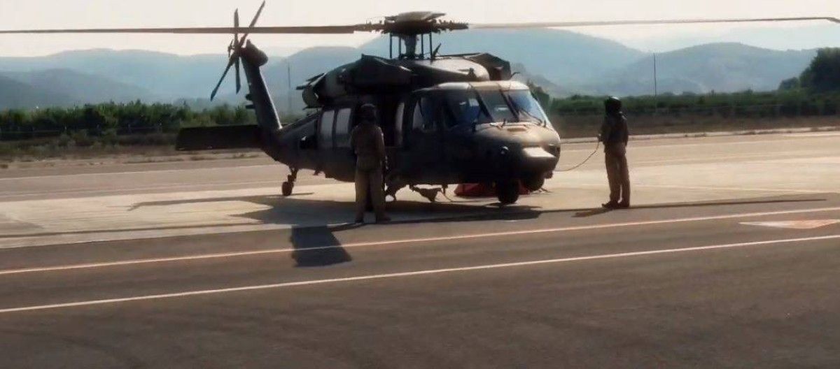 فريق الإنقاذ الإماراتي يواصل جهوده في إخماد حرائق ألبانيا لليوم الخامس على التوالي