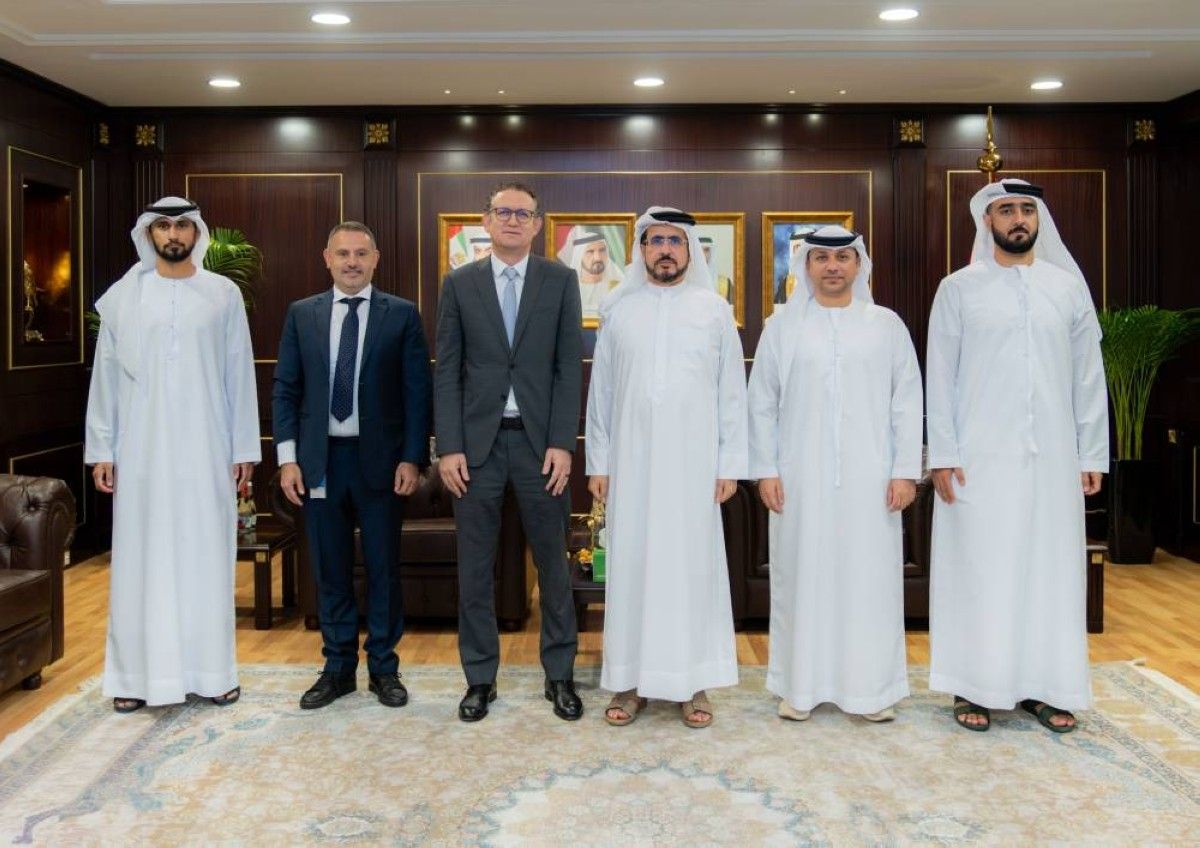 الطاير يبحث مع مدير عام مايكروسوفت الإمارات سبل تعزيز التعاون في التحول الرقمي والابتكار