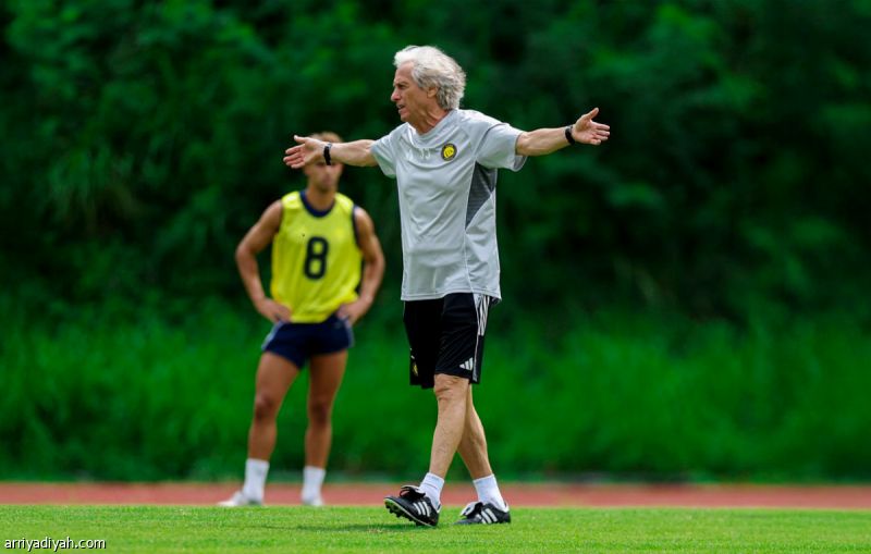 النصر في هونج كونج.. مناورة قصيرة واجتماعات خاصة