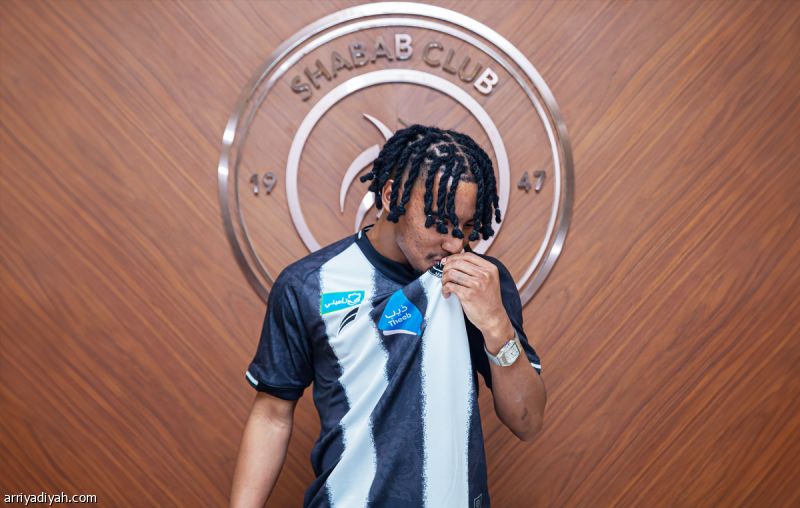 الشباب يحافظ على الصبياني حتى 2029