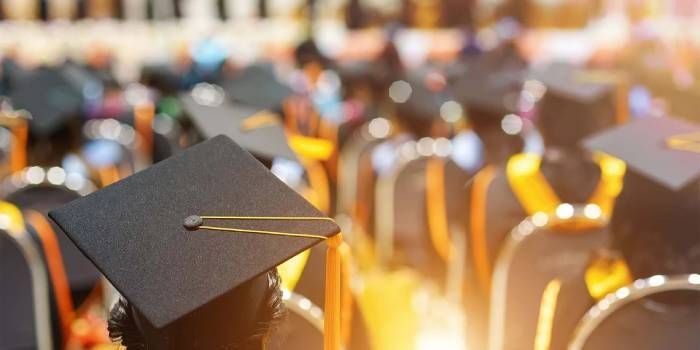 كيف احصل على منحة دراسية مجانية في السعودية للاجانب