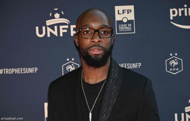 طالب بتعويض 65 مليونا.. ديارا يتهم «فيفا» بازدراء القانون