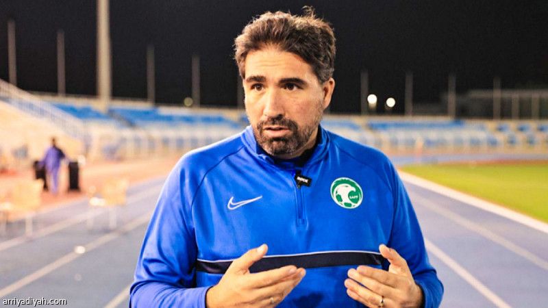 3 حكام يخفقون في الاختبارات.. ونافارو يشدد على الـ 8