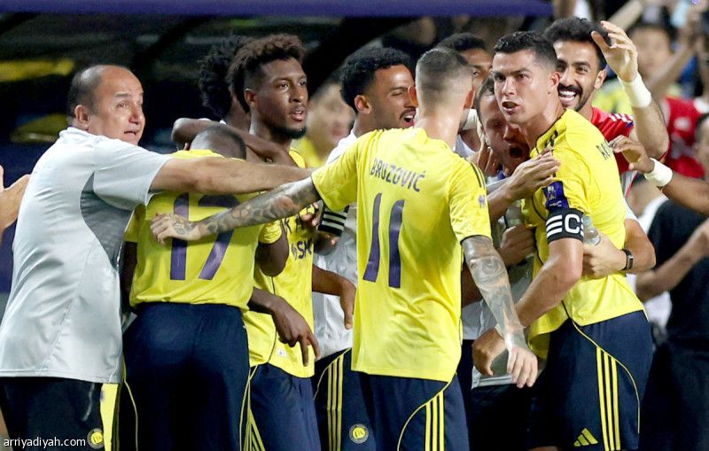 بعشرة لاعبين.. النصر يقهر الاتحاد ويبلغ النهائي السادس