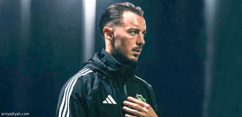 جونزاليس يعتمد ثلاثي الدفاع.. ميلوت يقود الأهلي