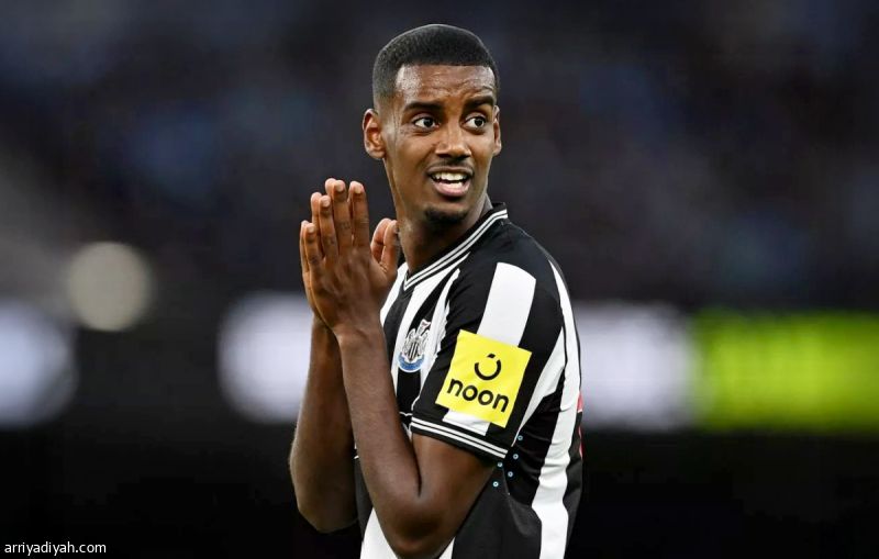 شيرر ناصحا إيزاك: اُطرد مدير أعمالك